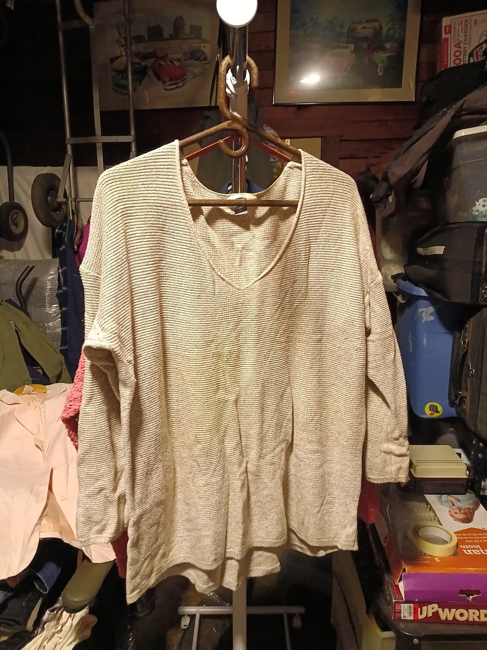 Old Navy Cream V-Neck Ribbed Knit Sweater